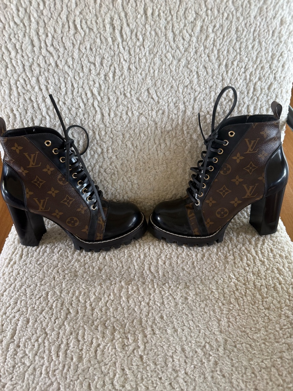 Louis Vuitton Star Trail Ankle Boot - Picture 3 of 11